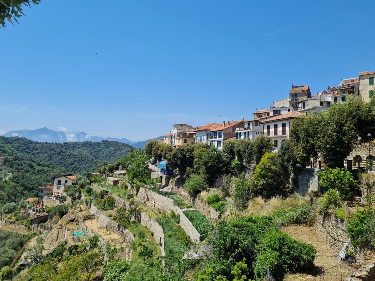 דירות Perinaldo Casa Del Gufo מראה חיצוני תמונה