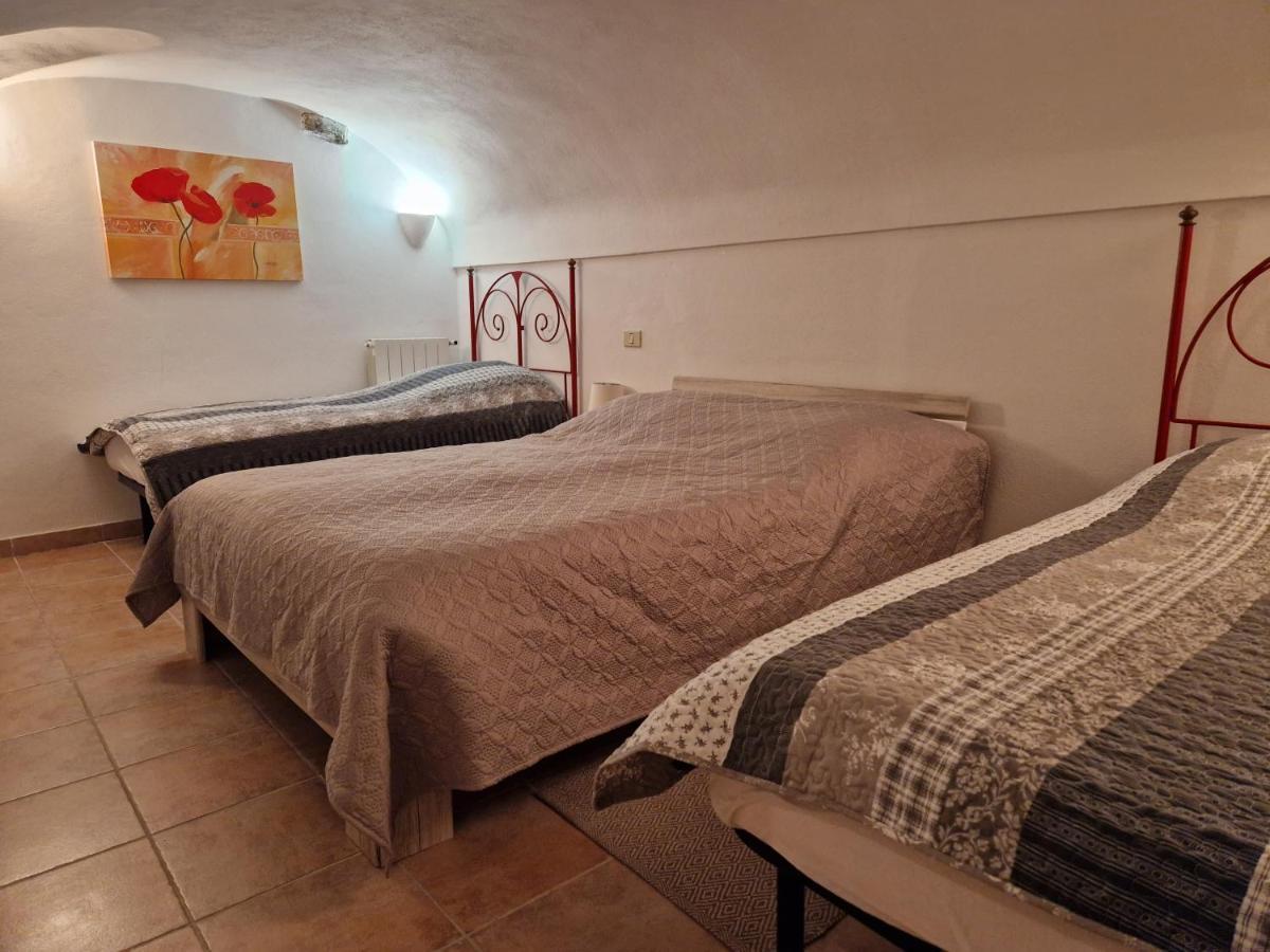 דירות Perinaldo Casa Del Gufo מראה חיצוני תמונה